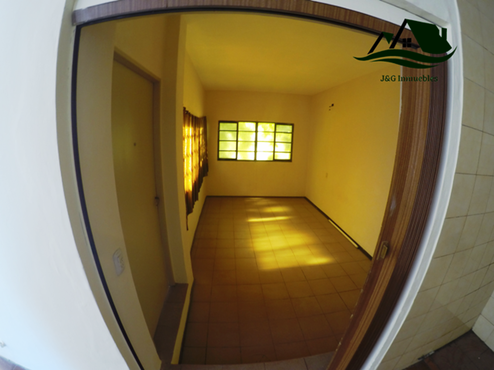 VENDO CASA DOS DORMITORIO EN PLANTA ALTA — foto 3