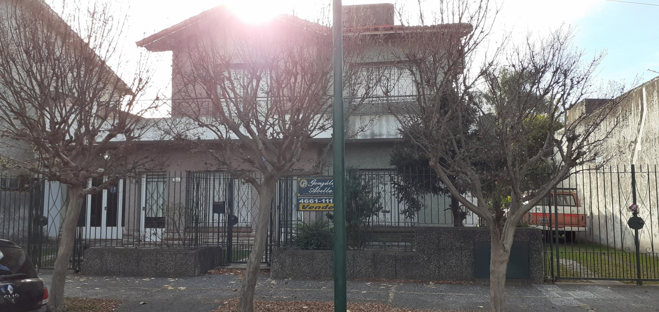 Casa sobre 2 lotes - Ideal emprendimiento — foto 2