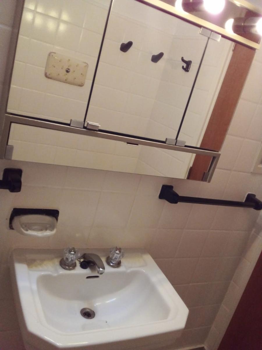 Casa con Local Comercial al frente — foto 4