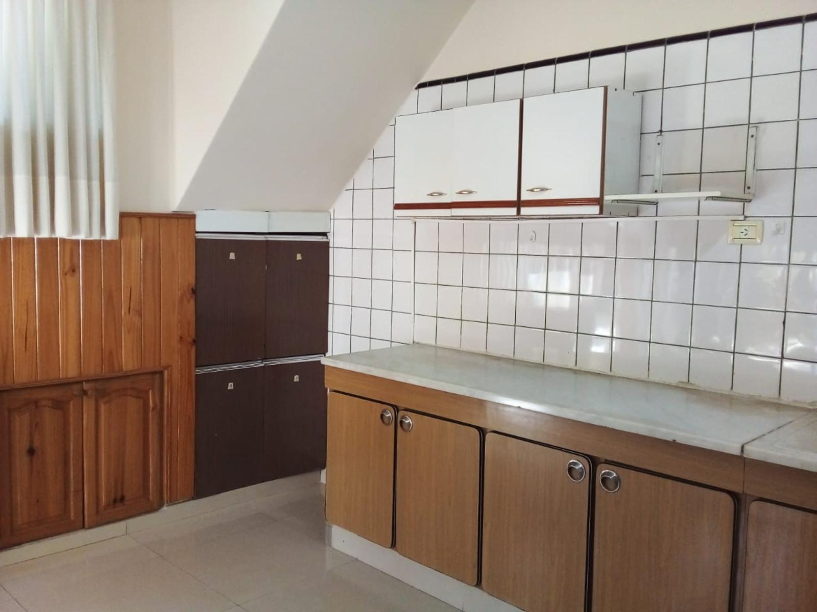 Casa con Local Comercial al frente — foto 7