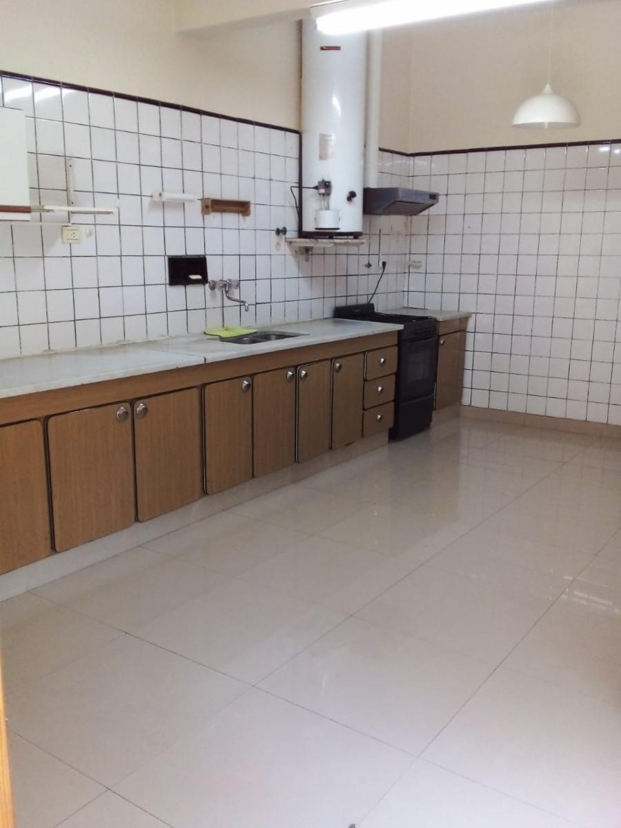 Casa con Local Comercial al frente — foto 12
