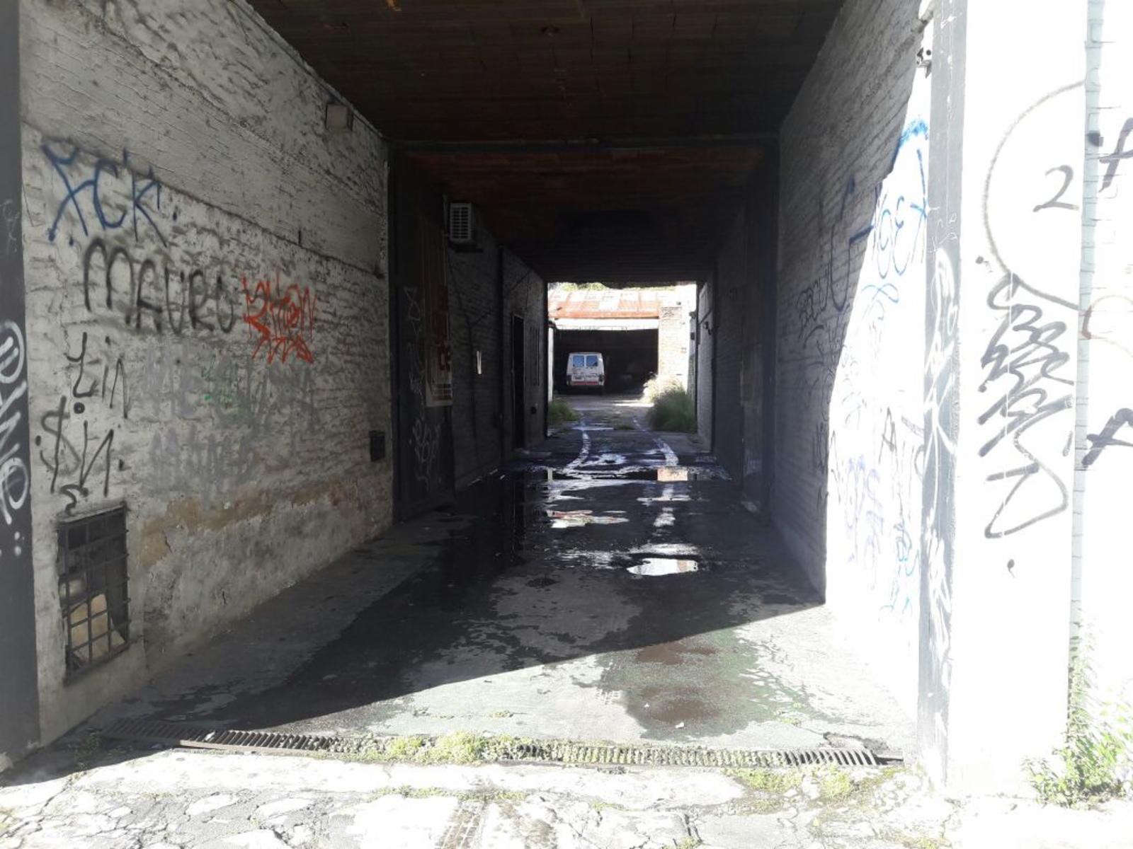 VENTA DE EXCELENTE LOTE APTO CONSTRUCCION DE EMPRENDIMIENTO SOBRE AV CENTENARIO SAN ISIDRO CENTRO, ZONA NORTE — foto 2
