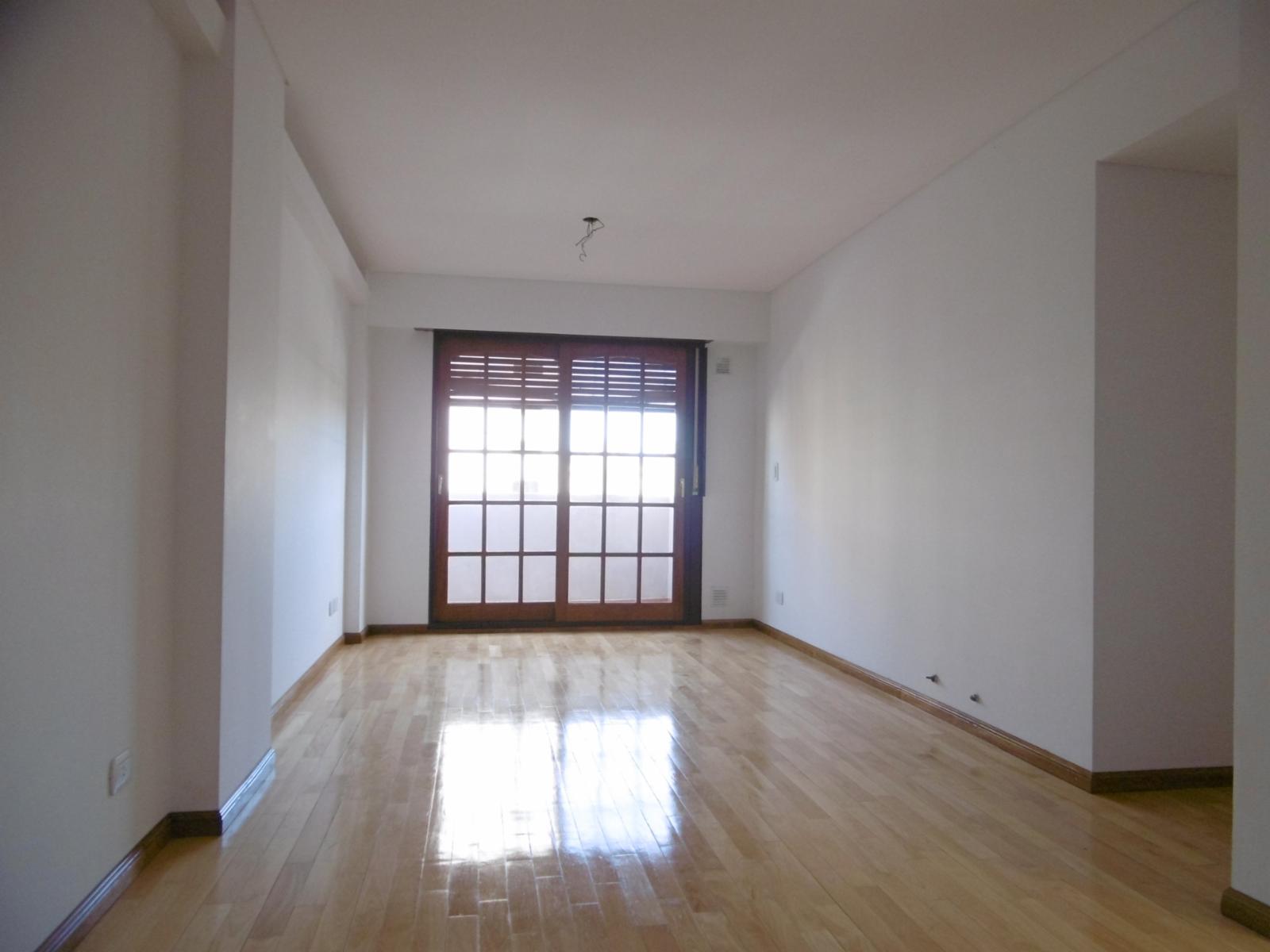 URQUIZA 1847 (8 "ocho" deptos.) — foto 2