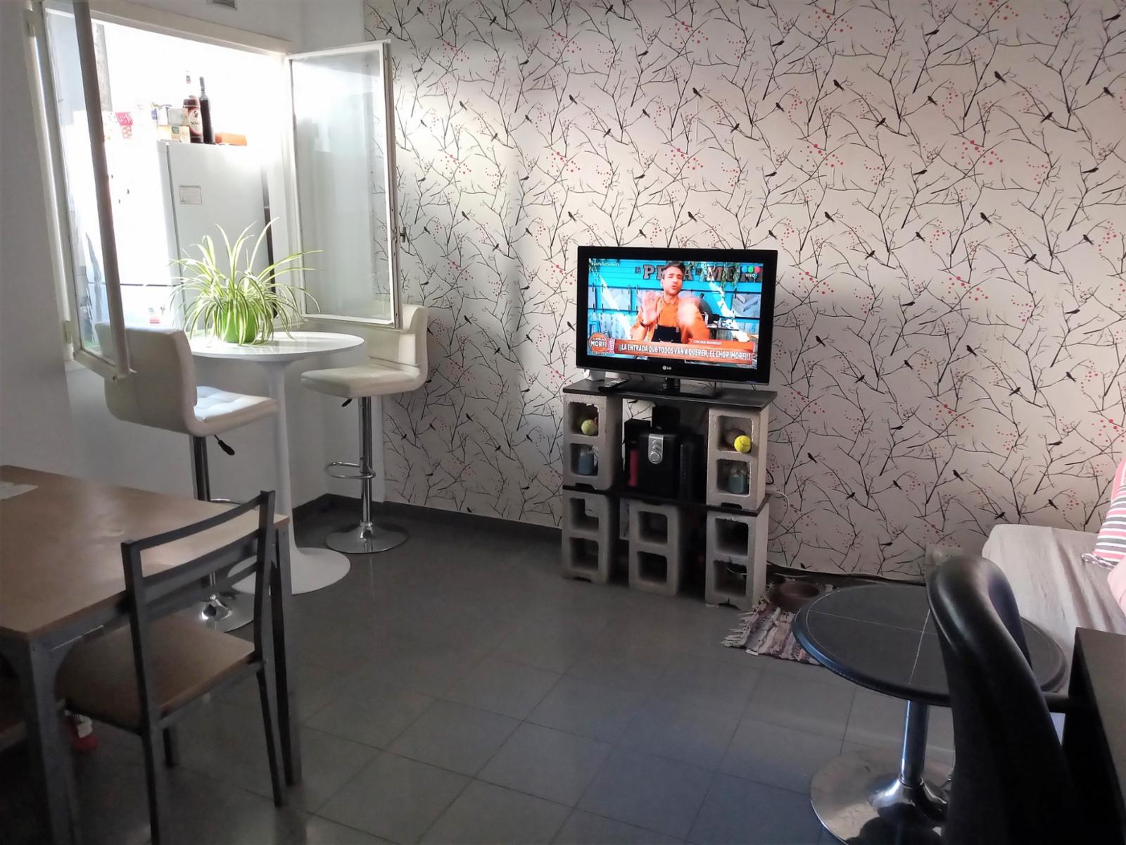 Muy buen departamento de 2 ambientes sin expensas — foto 7