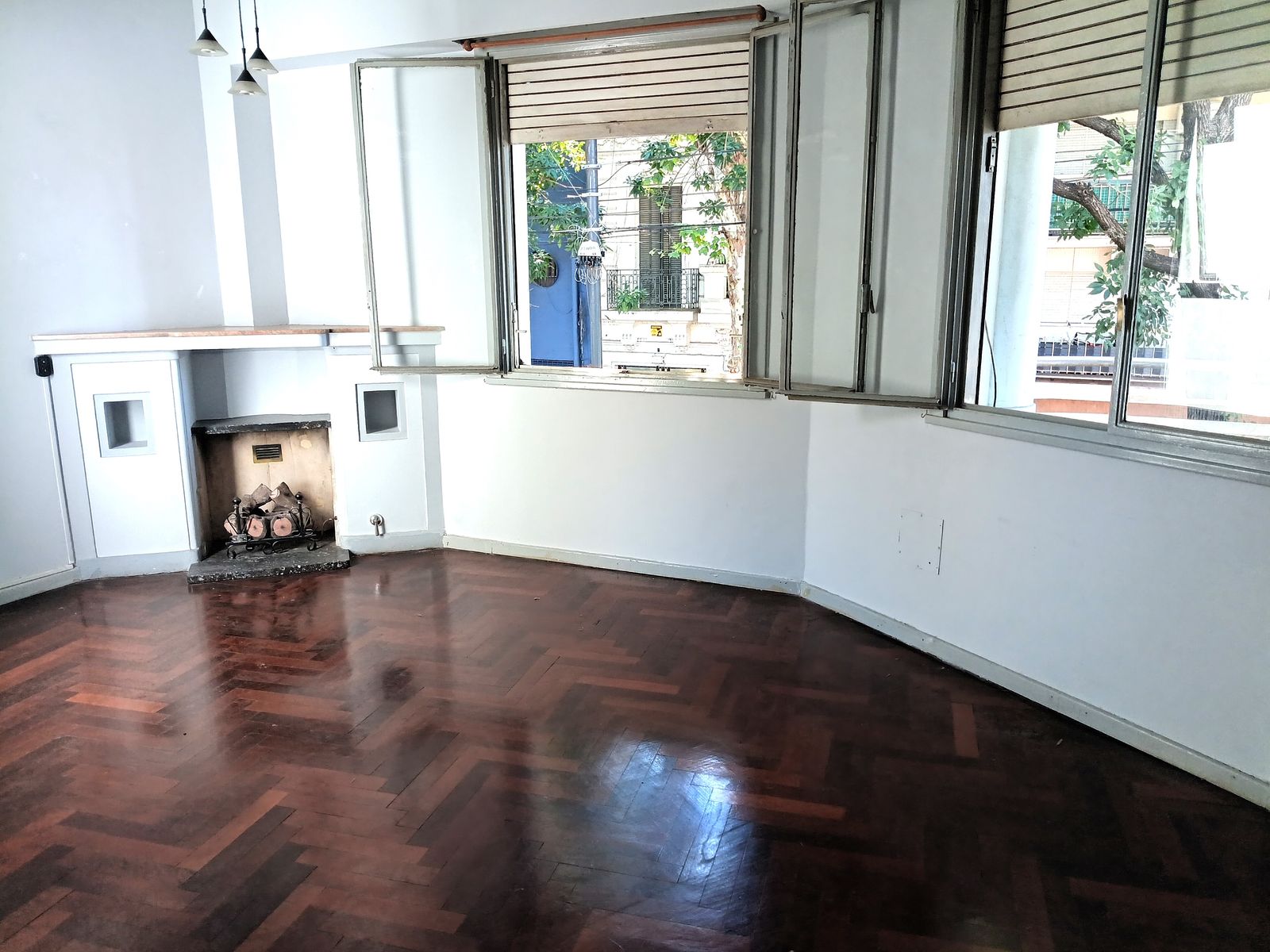 Departamento tipo casa en venta en Chacarita - 1
