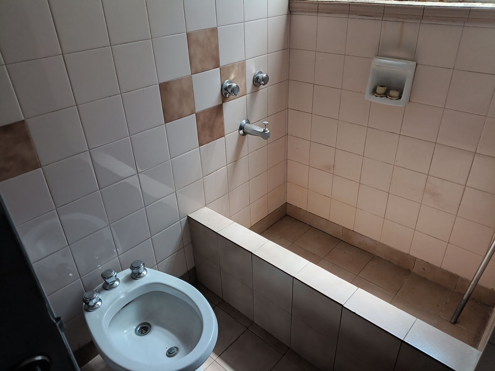 Departamento tipo casa en venta en Chacarita - 33