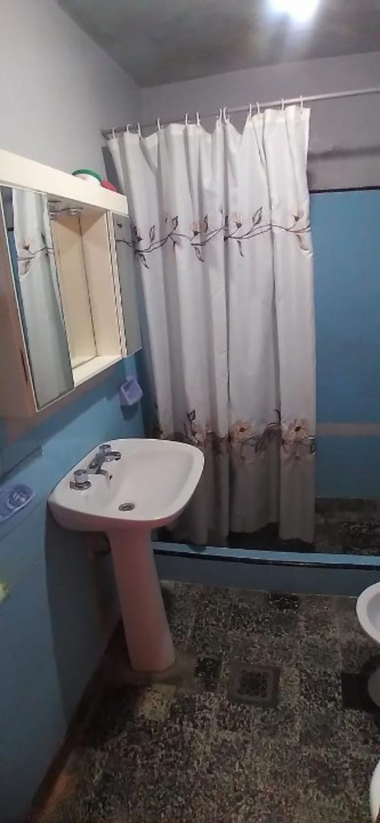 Casa con local y dpto. al fondo Nuevo Valor — foto 8
