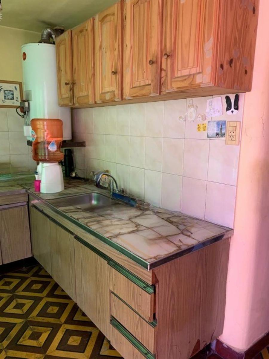 Casa con local y dpto. al fondo Nuevo Valor — foto 10