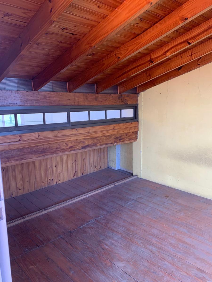 Casa con galpón al fondo en PH — foto 12