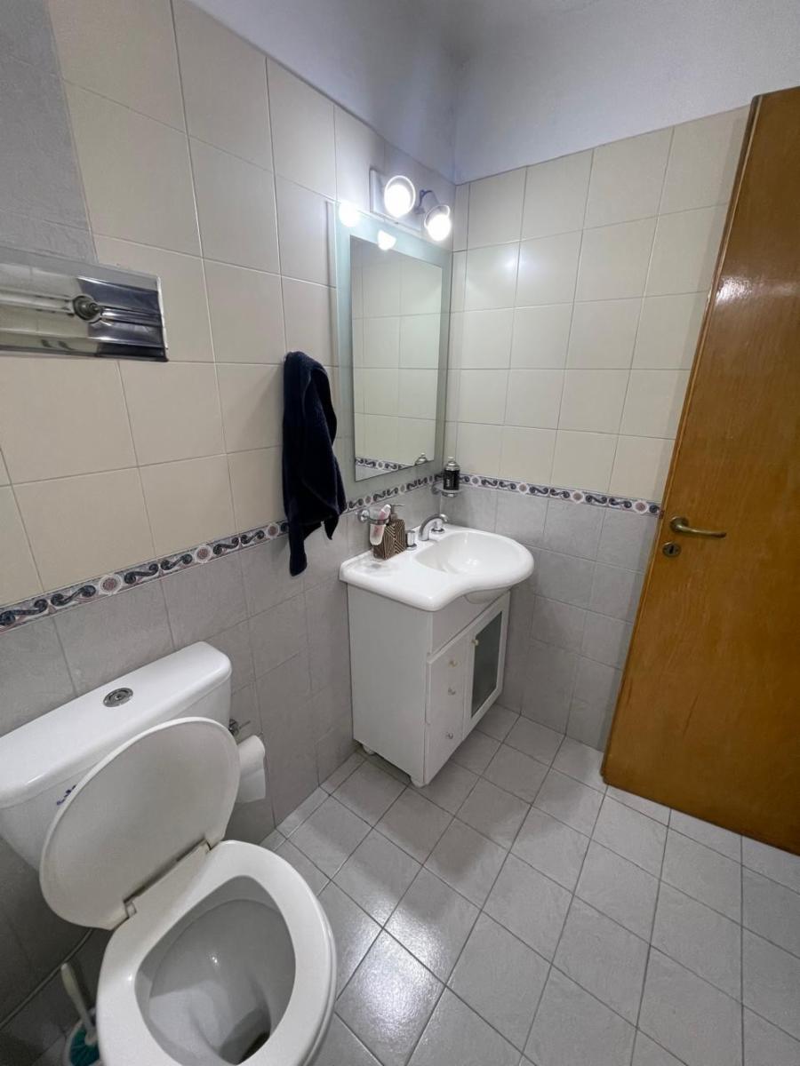 Venta En Block De Esquina Con Vivienda De 5 Ambientes Y Complejo De 7 Dptos. — foto 6