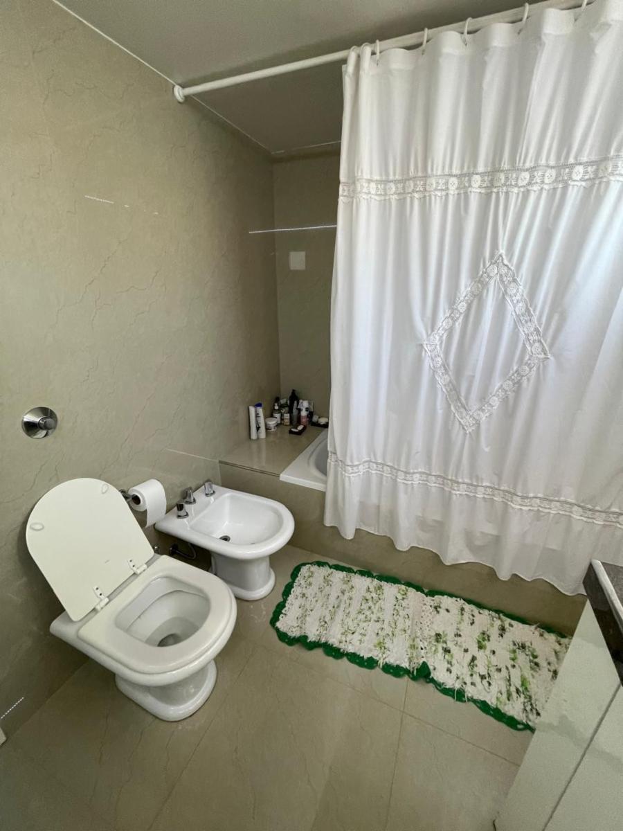 Venta En Block De Esquina Con Vivienda De 5 Ambientes Y Complejo De 7 Dptos. — foto 9