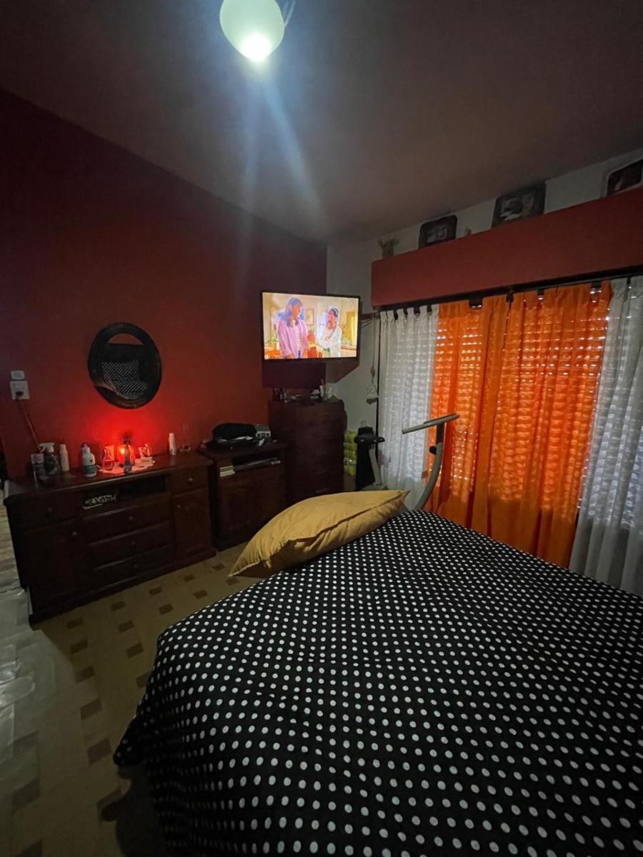 CASA EN PH DE 4 AMBIENTES. (APTO CREDITO) — foto 4