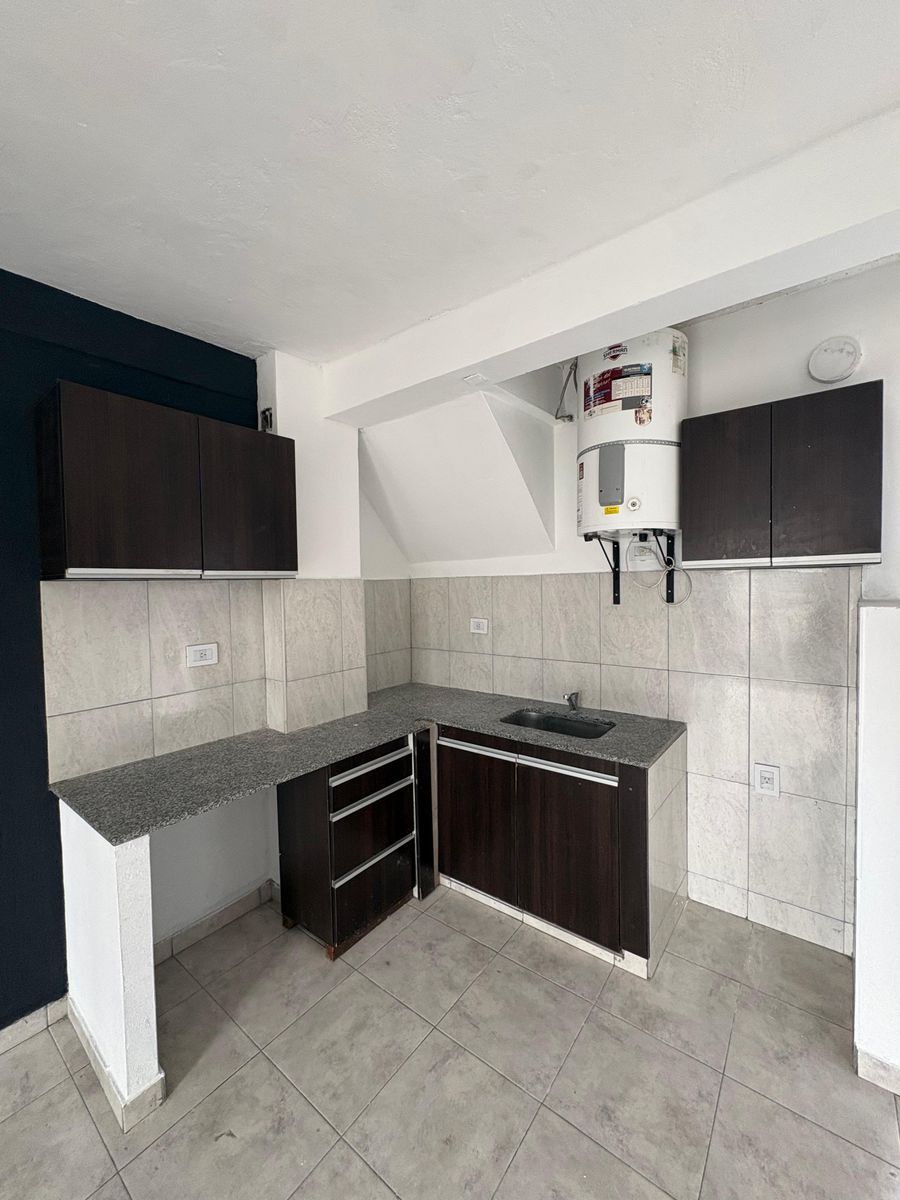 Departamento 2 Ambientes, en segundo piso - 6