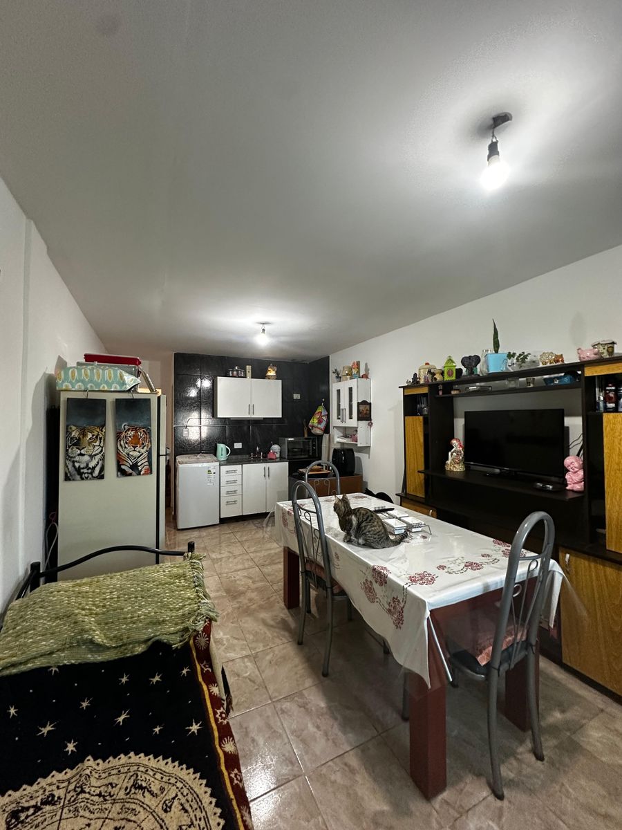 Departamento 2 Ambientes En San Justo. NUEVO VALOR