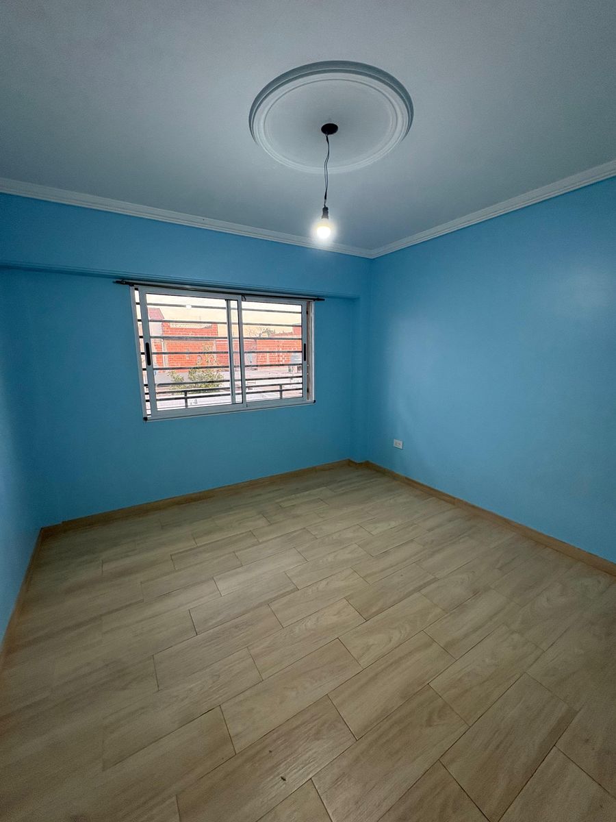 DEPARTAMENTO 3 AMBIENTES EN 1° PISO - 6
