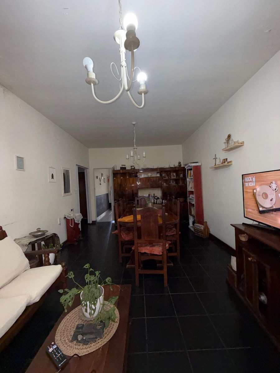Casa 3 ambientes en Rafael Castillo