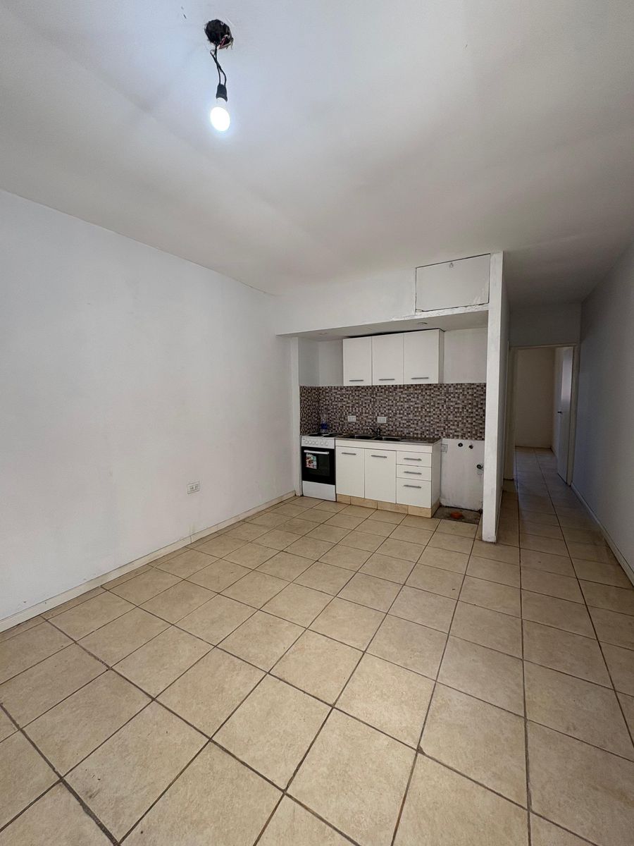 Departamento 2 ambientes en Planta Alta - 1
