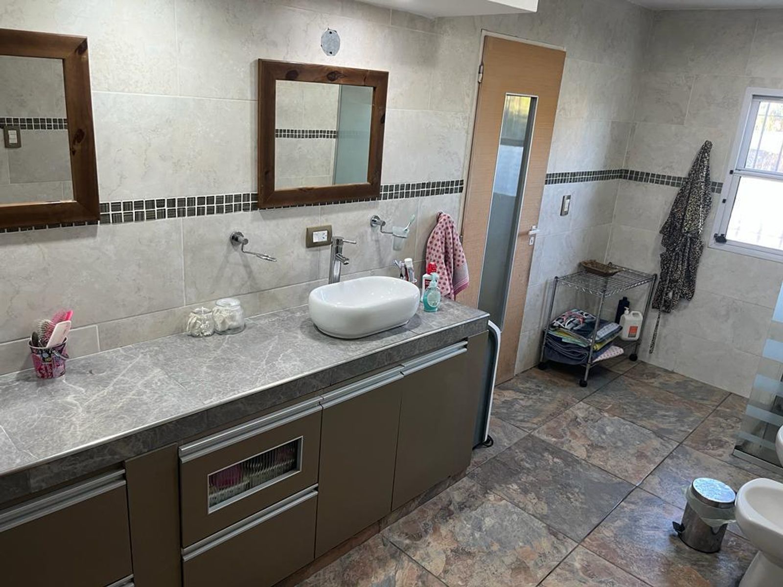 Vivienda de dos plantas con piscina — foto 9