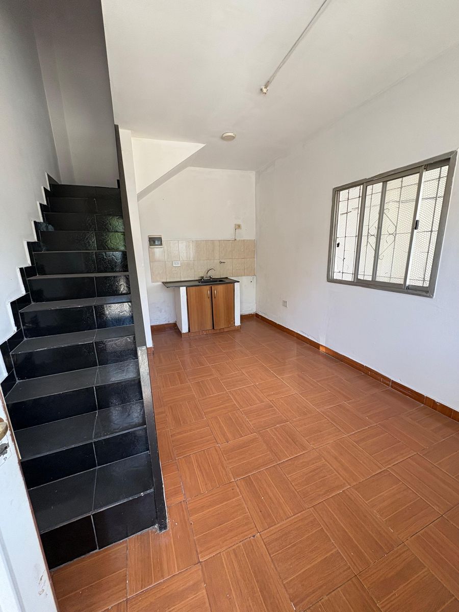 Duplex 3 Ambientes en Barrio Manzanares - 2