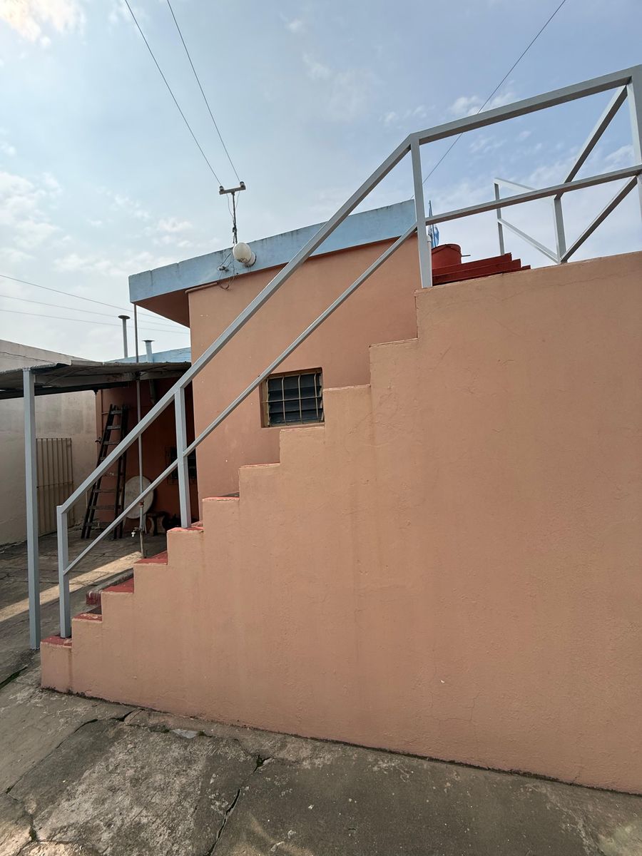 Dos viviendas en mismo lote - 12