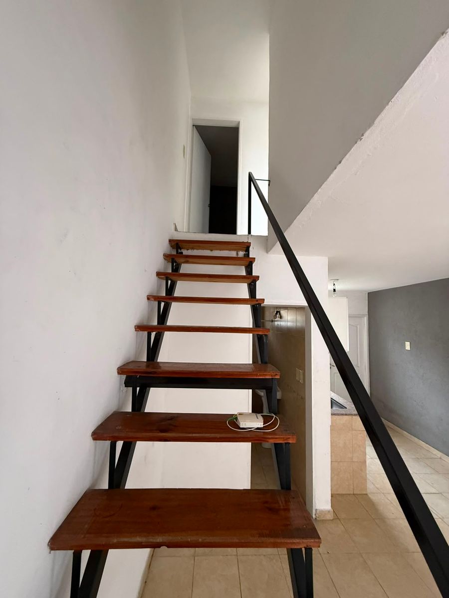 Duplex 3 ambientes con patio — foto 3