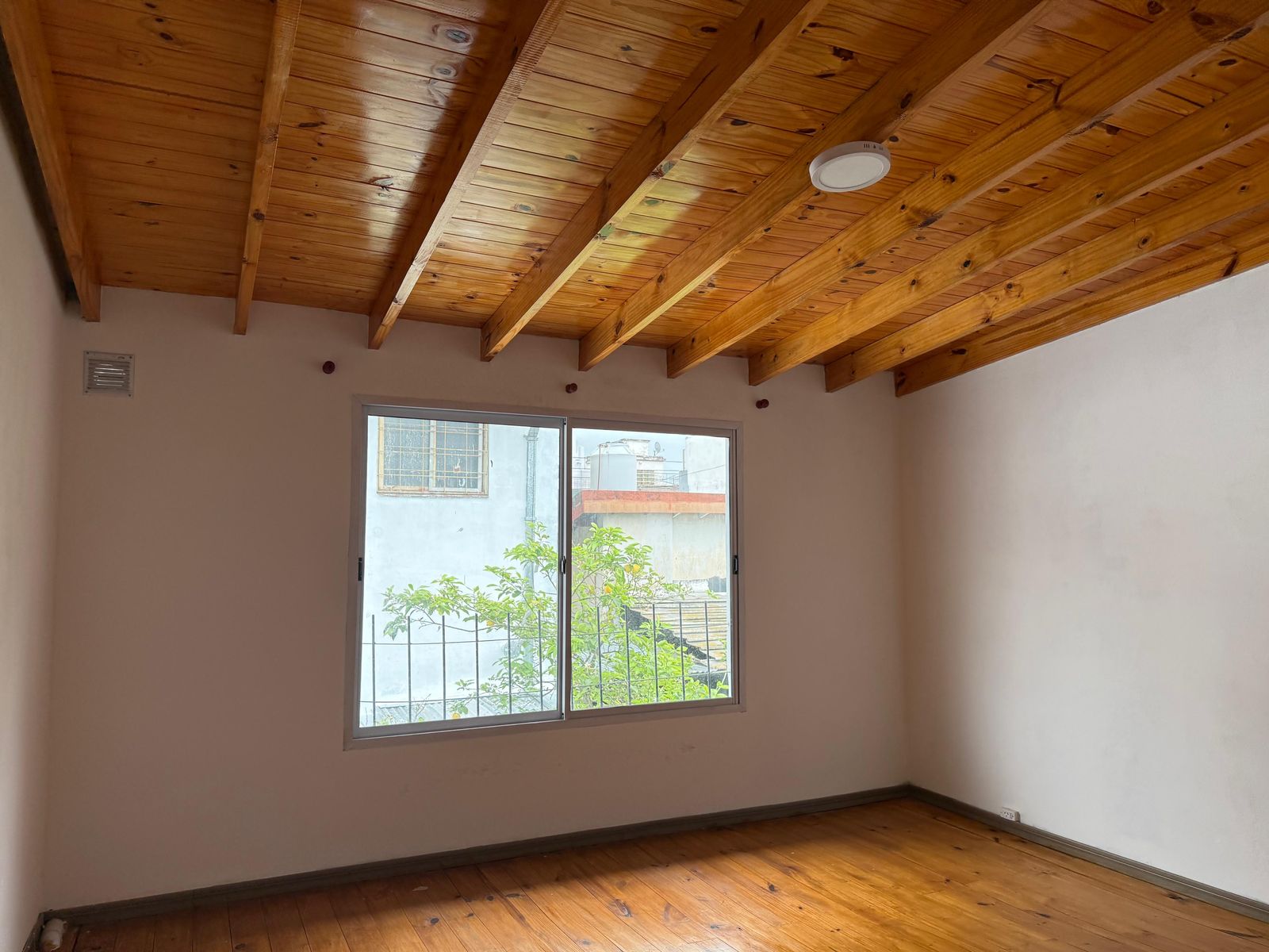 Duplex 2 ambientes en Av. Cristiania - 6