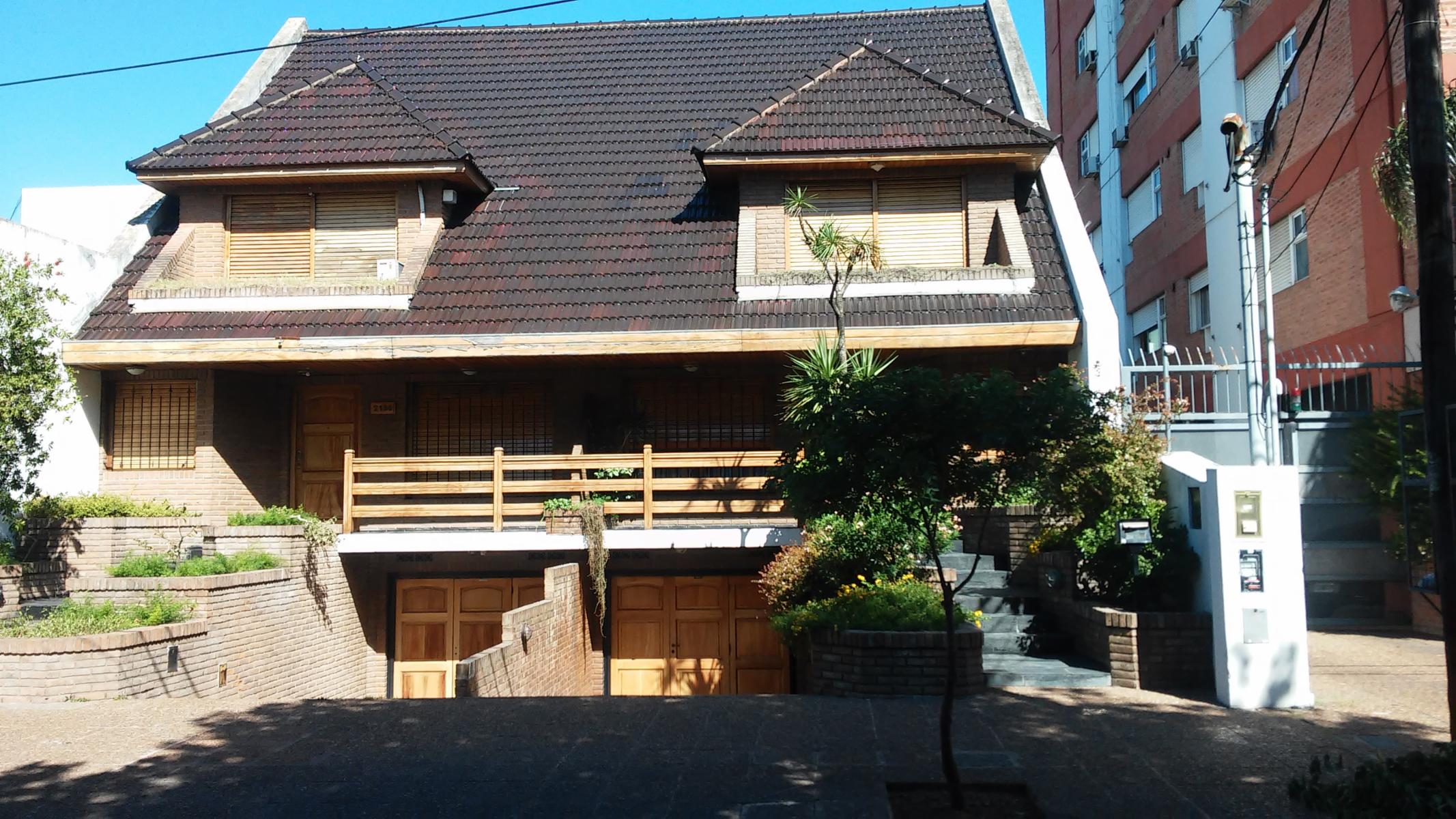 Chalet 5 Ambientes en dos Plantas