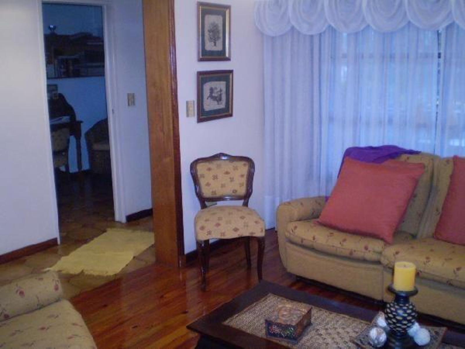 Chalet 5 Ambientes en dos Plantas — foto 3