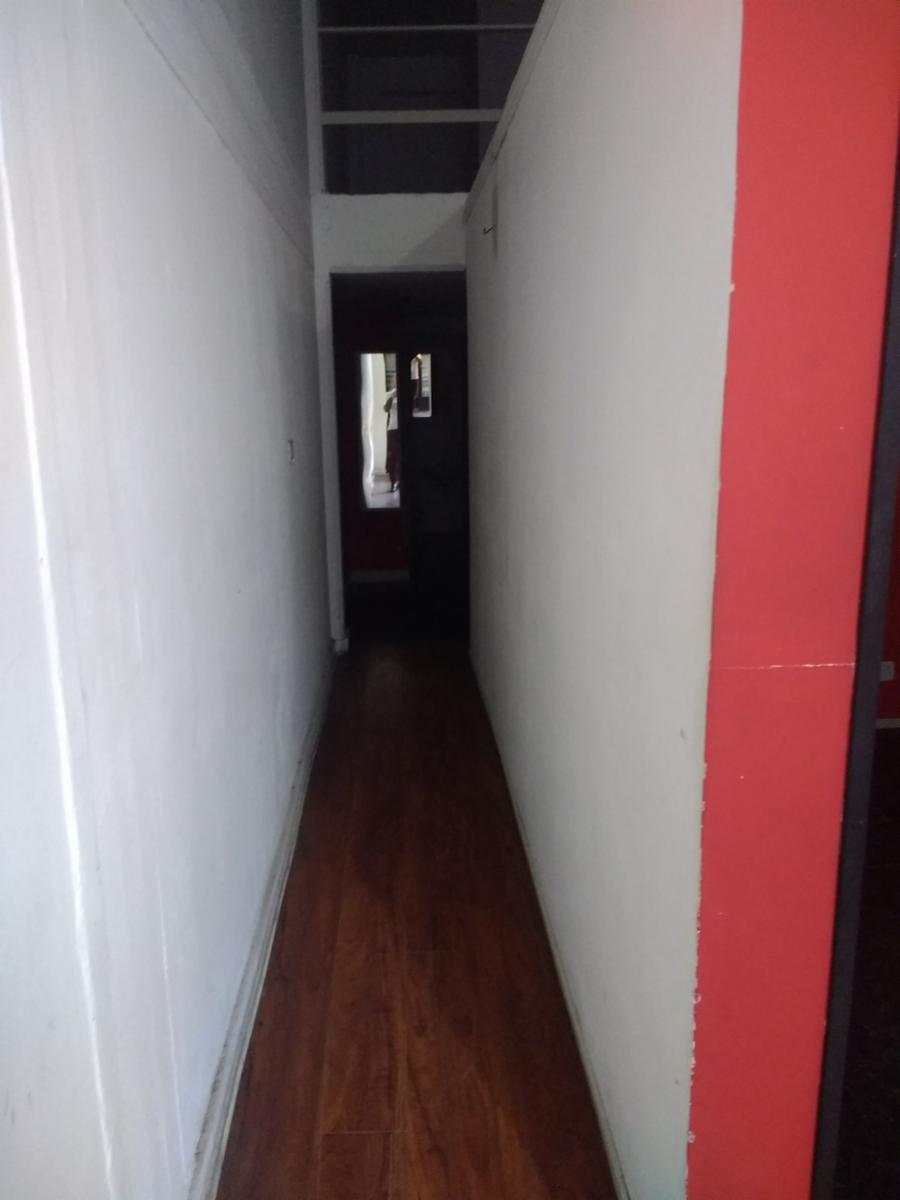 Local Comercial en centro de San Justo - 2