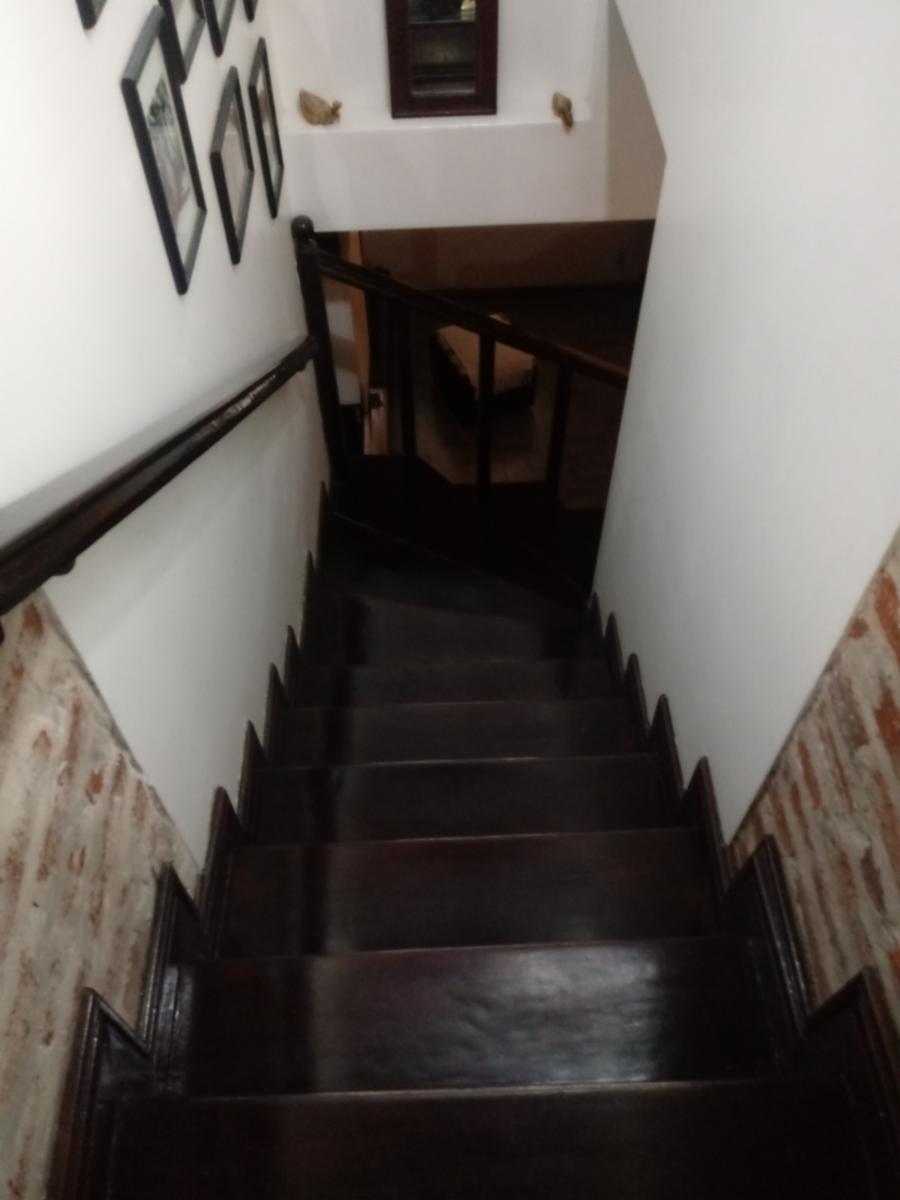 EXCELENTE CHALET DE 4 AMBIENTES EN VILLA LUZURIAGA CON PILETA GARAJE 3 AUTOS — foto 13