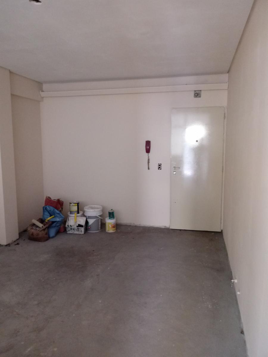 OFICINA PROFESIONAL EXCELENTE UBICACIÓN 2° piso por escalera - 4