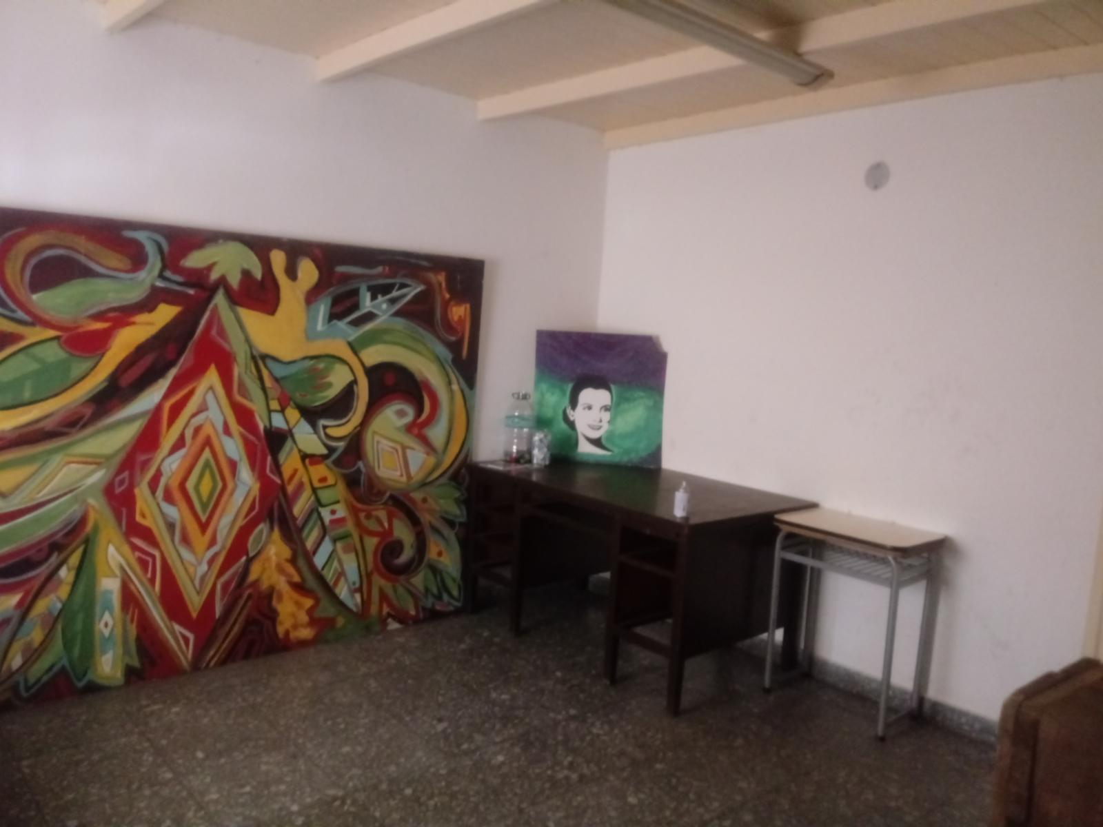 Gran oportunidad...Vende o Vende ...casa de 4 ambientes con galpón de 100 metros ...todo en muy buen estado...Consúltenos — foto 5