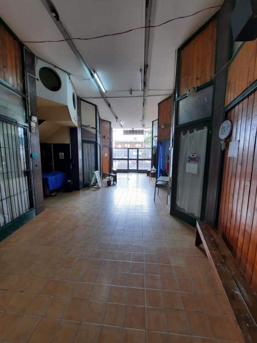 Edificio Con 7 Locales Y 5 Oficinas En Venta Con Renta — foto 14