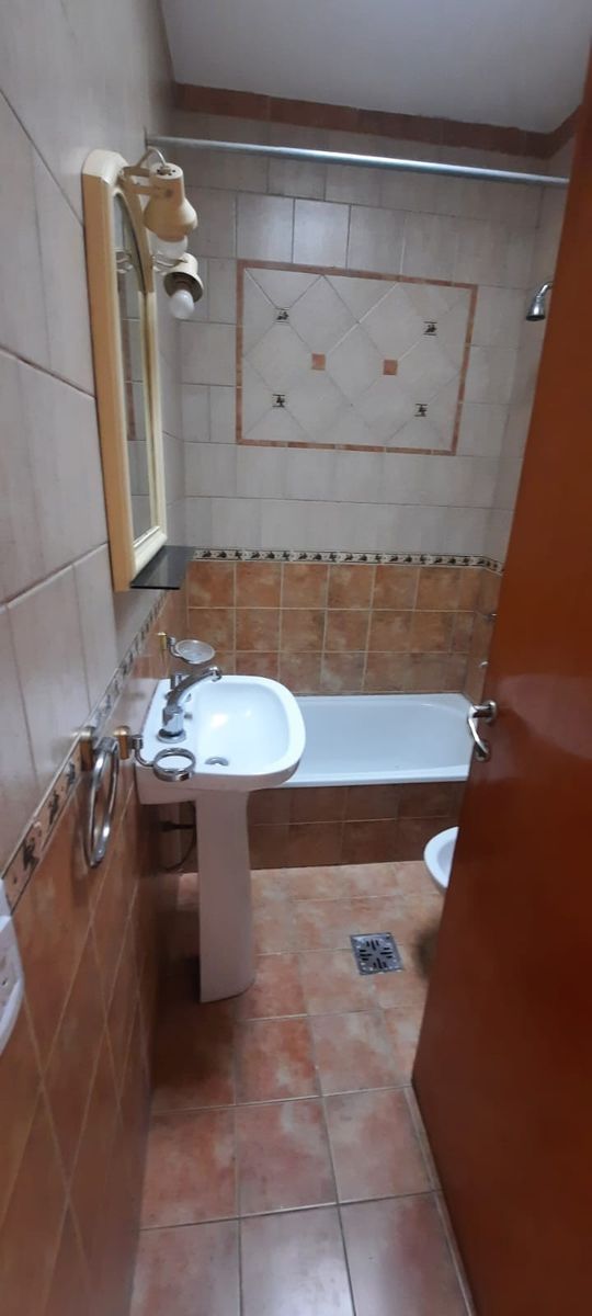 VENTA Departamento 2 Amb 1° Piso Por Escalera Luzuriaga posiblefinanciación . — foto 12