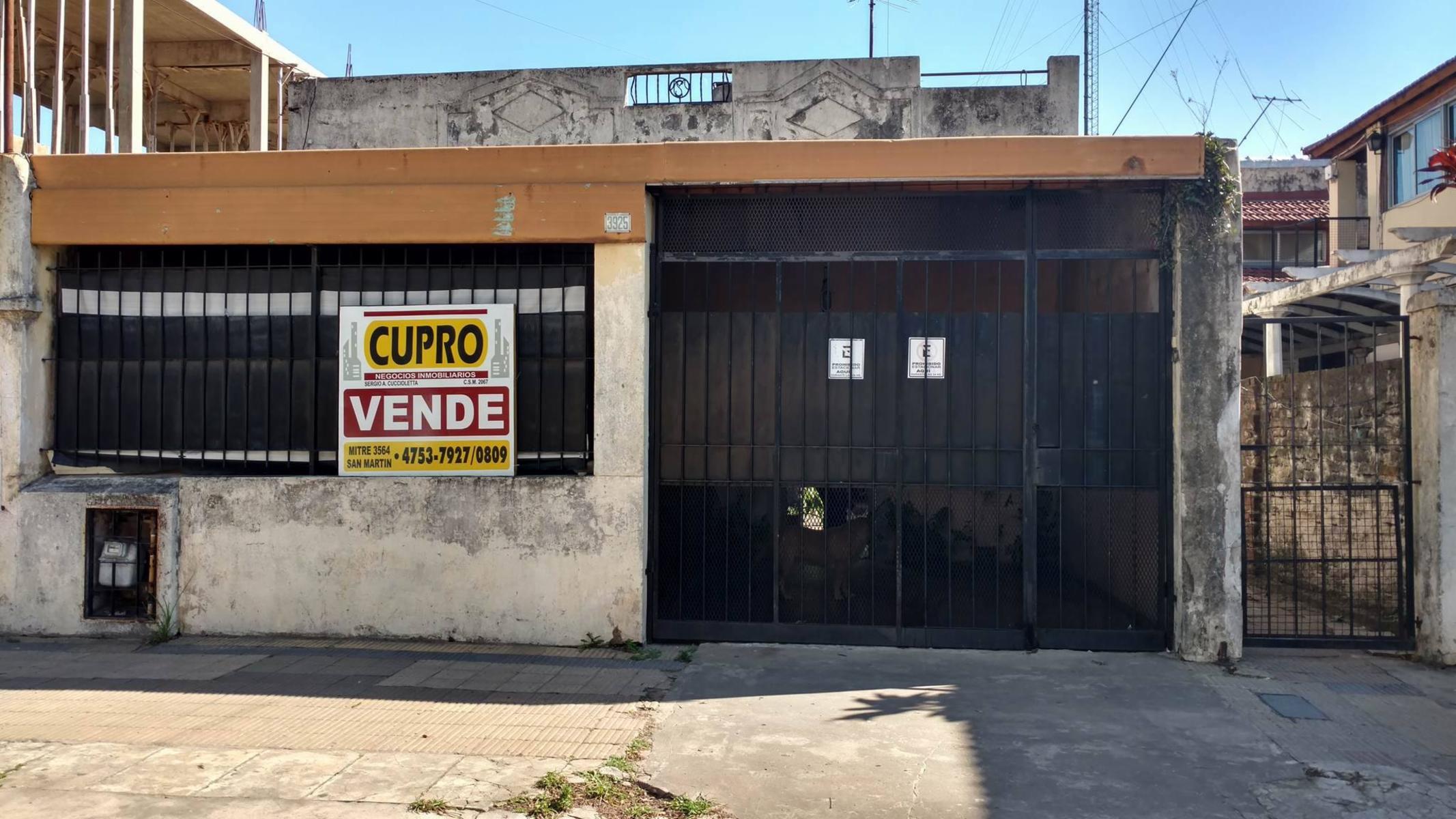 3 CASAS DE 3 AMBIENTES - IDEAL INVERSOR O CONSTRUCTOR