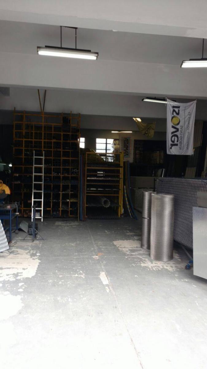 LOCAL / GALPON EN VILLA LYNCH SOBRE AV. SAN MARTIN — foto 4