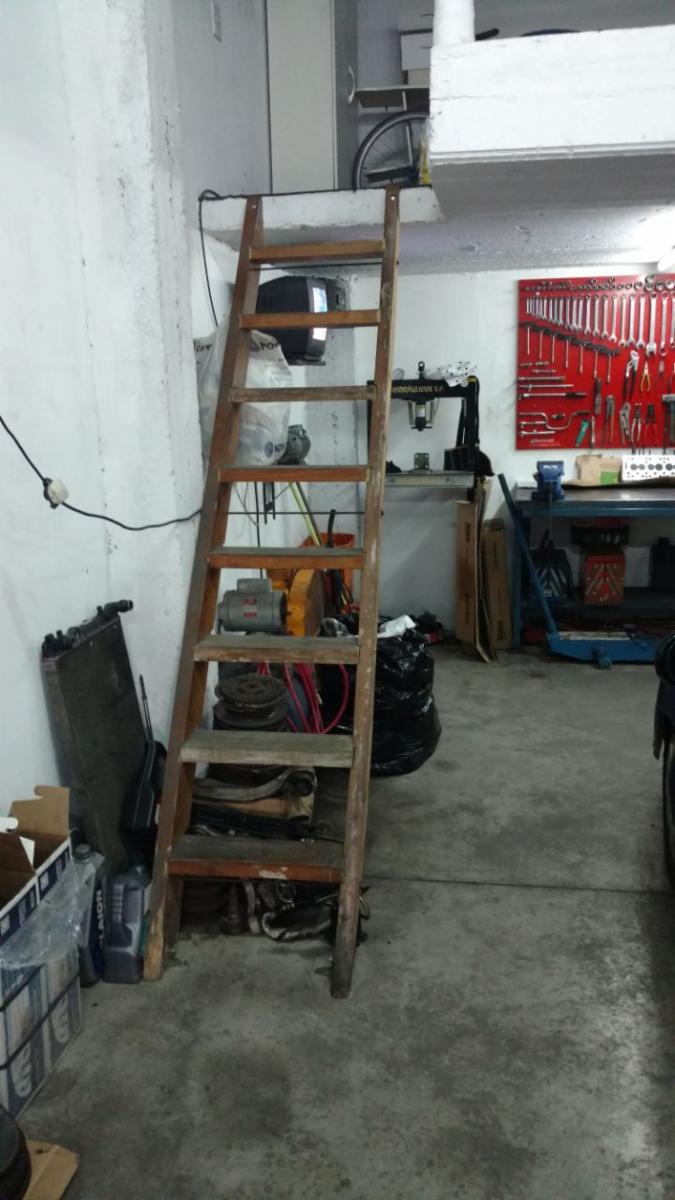 HERMOSO LOCAL A 1/2 CDRA. PLAZA ALEM - 3