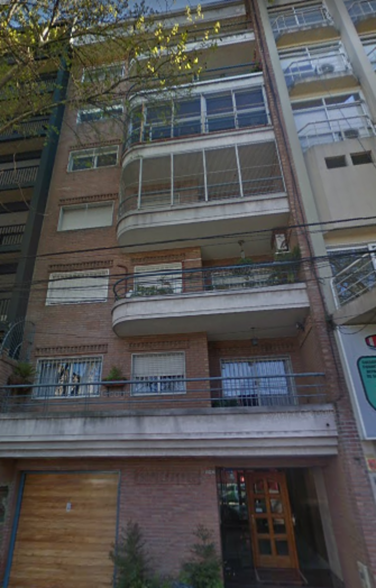 Departamento 3 Ambientes con Cochera