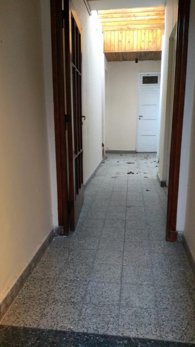 PH y Local Al Frente Venta en Block