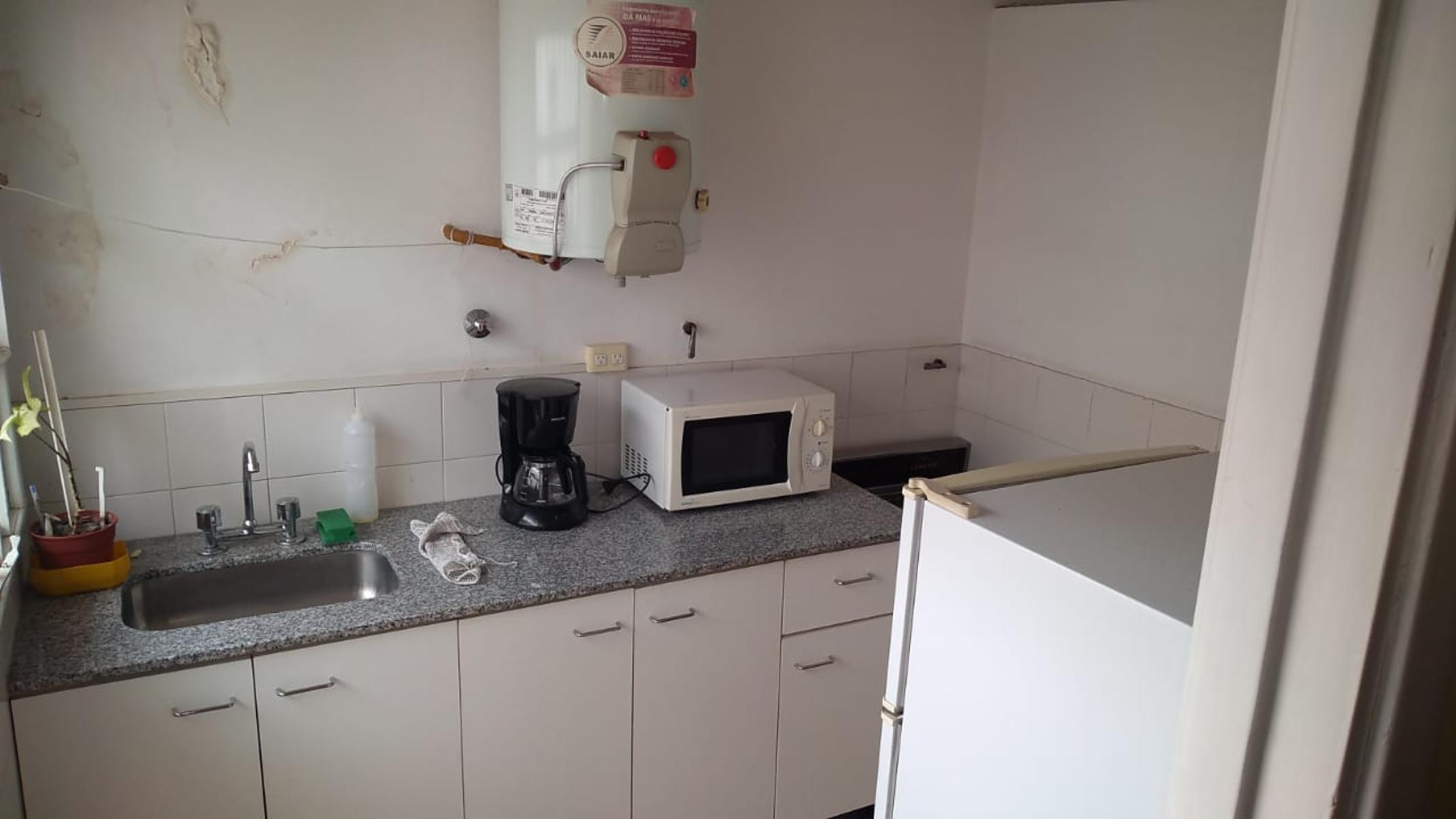Espectacular Galpón 320 M² Excelente — foto 12