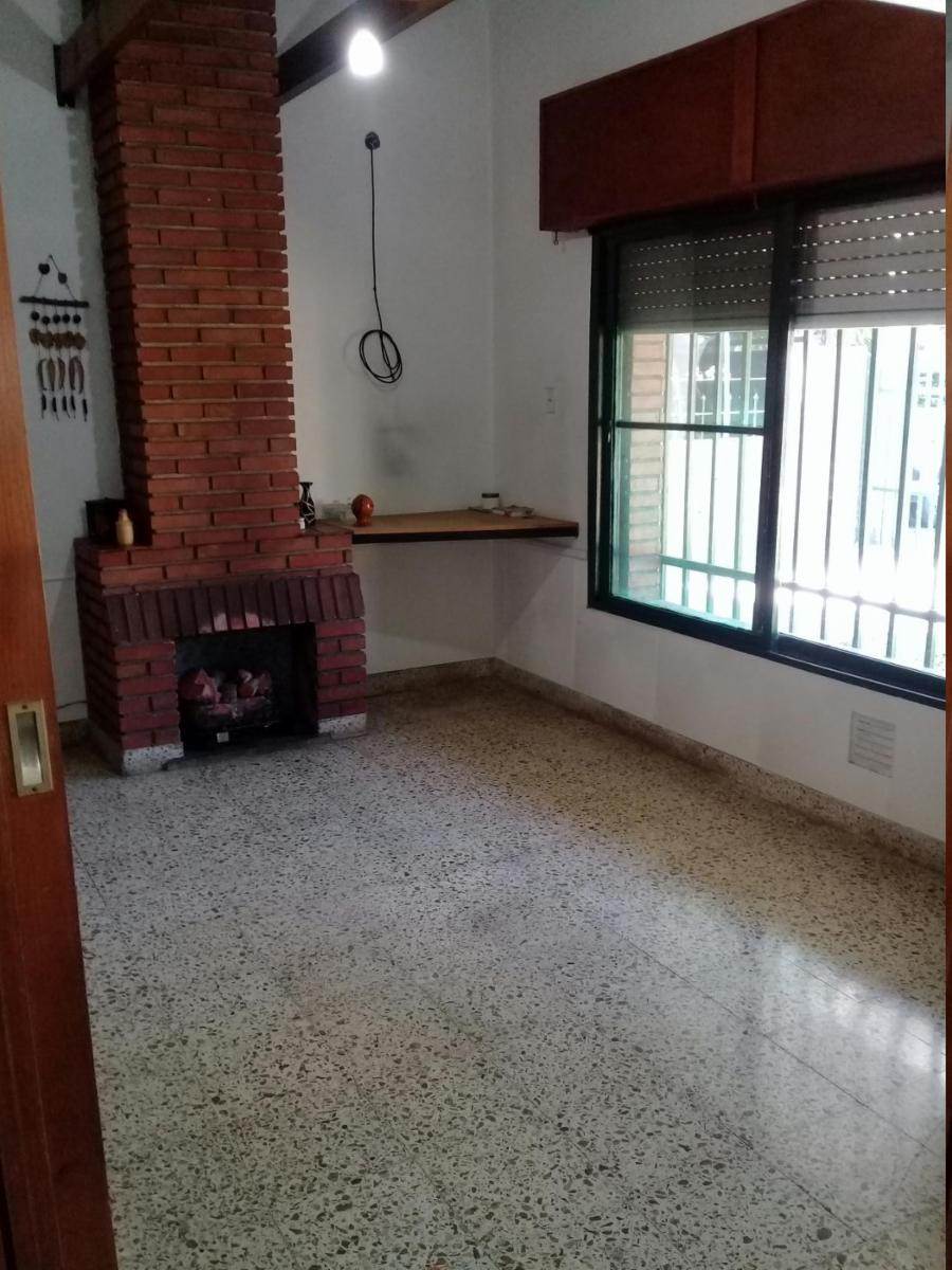 Casa Lomas de Alberdi, Dos Dormitorios. — foto 6