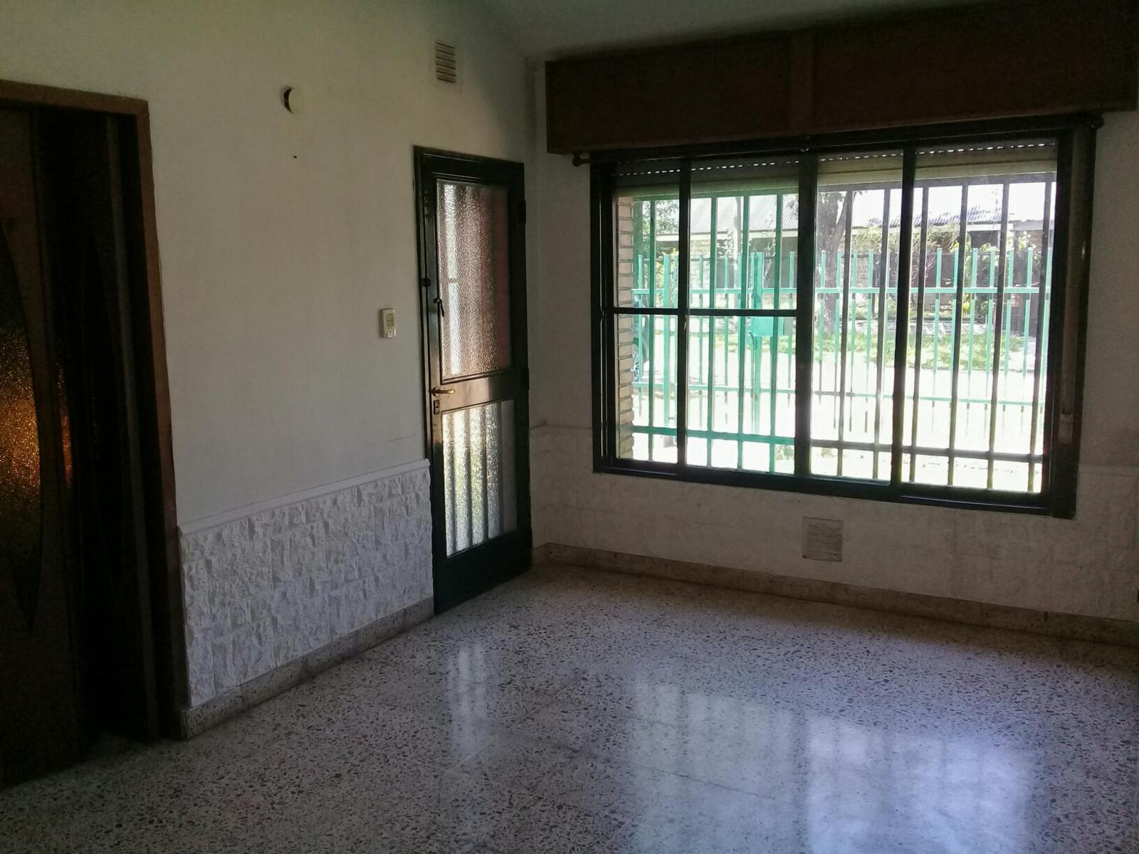 Casa Lomas de Alberdi, Dos Dormitorios. — foto 9