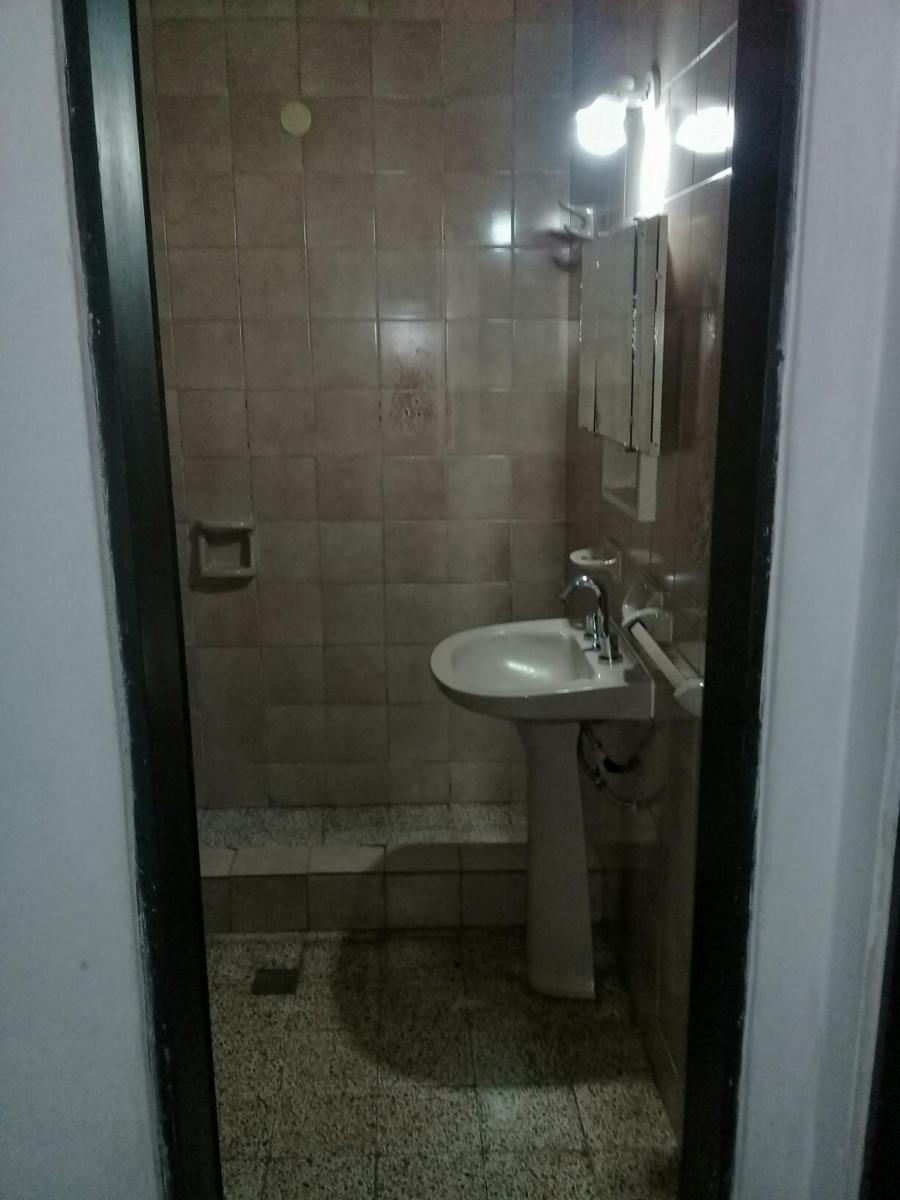 Casa Lomas de Alberdi, Dos Dormitorios. — foto 10