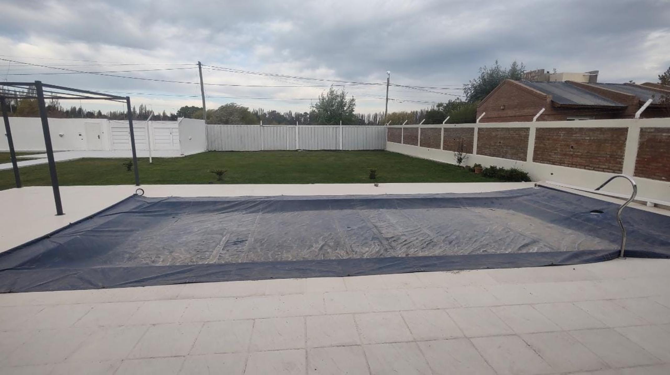VIVIENDA MODERNA EN BARRIO SAN BENITO DE TRELEW — foto 3