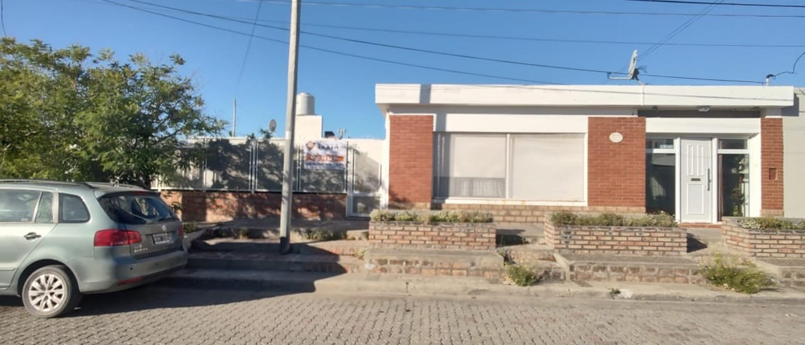 VIVIENDA EN PLAYA UNIÓN