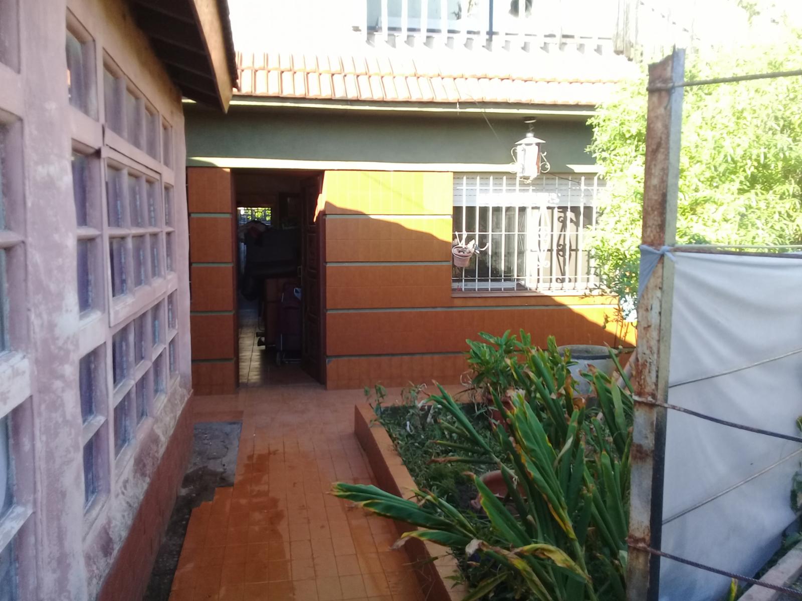 Se vende Ph en planta baja con local — foto 3