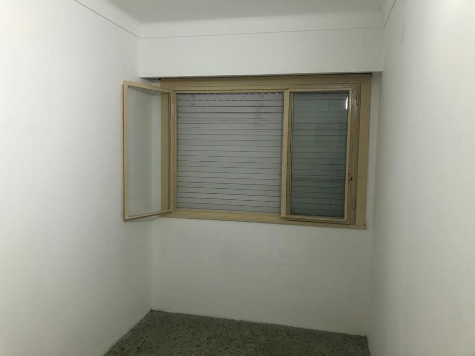 Se Vende departamento de 3 amb 2do piso por escalera en Villa Adelina, excelente ubicacion — foto 15
