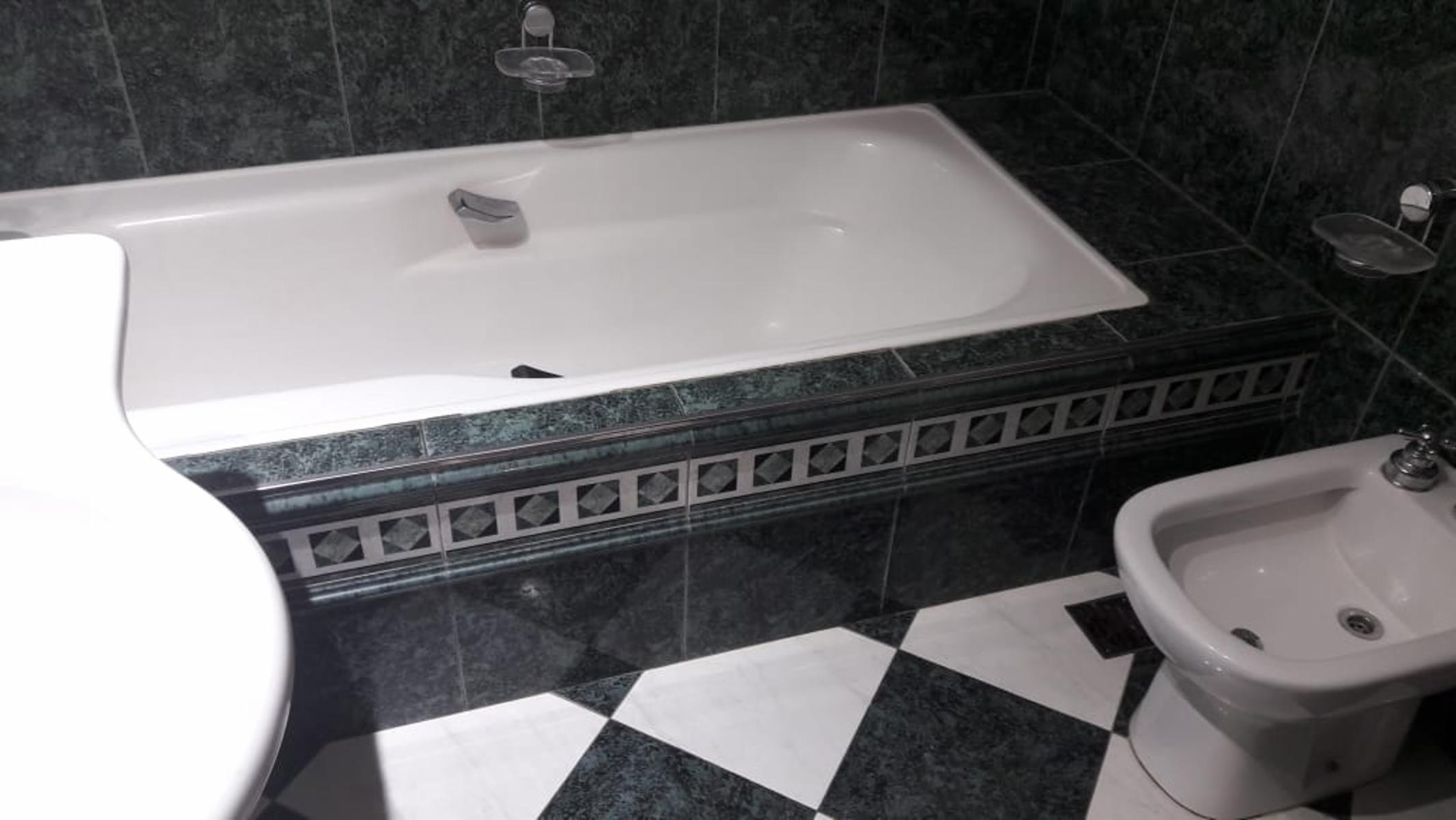 CHALET 4 AMB C/COCHERA Y PATIO VILLA SARMIENTO ZONA WARD — foto 6