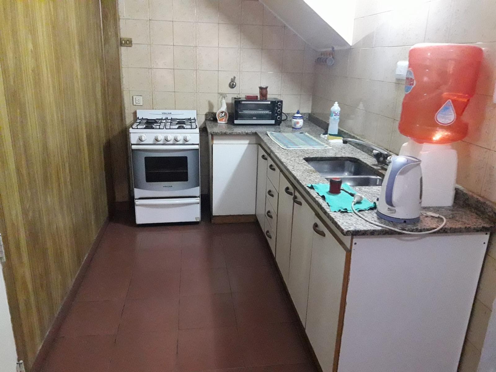 Excelente Propiedad 3 amb con Garaje 3 autos - Zona residencial — foto 5