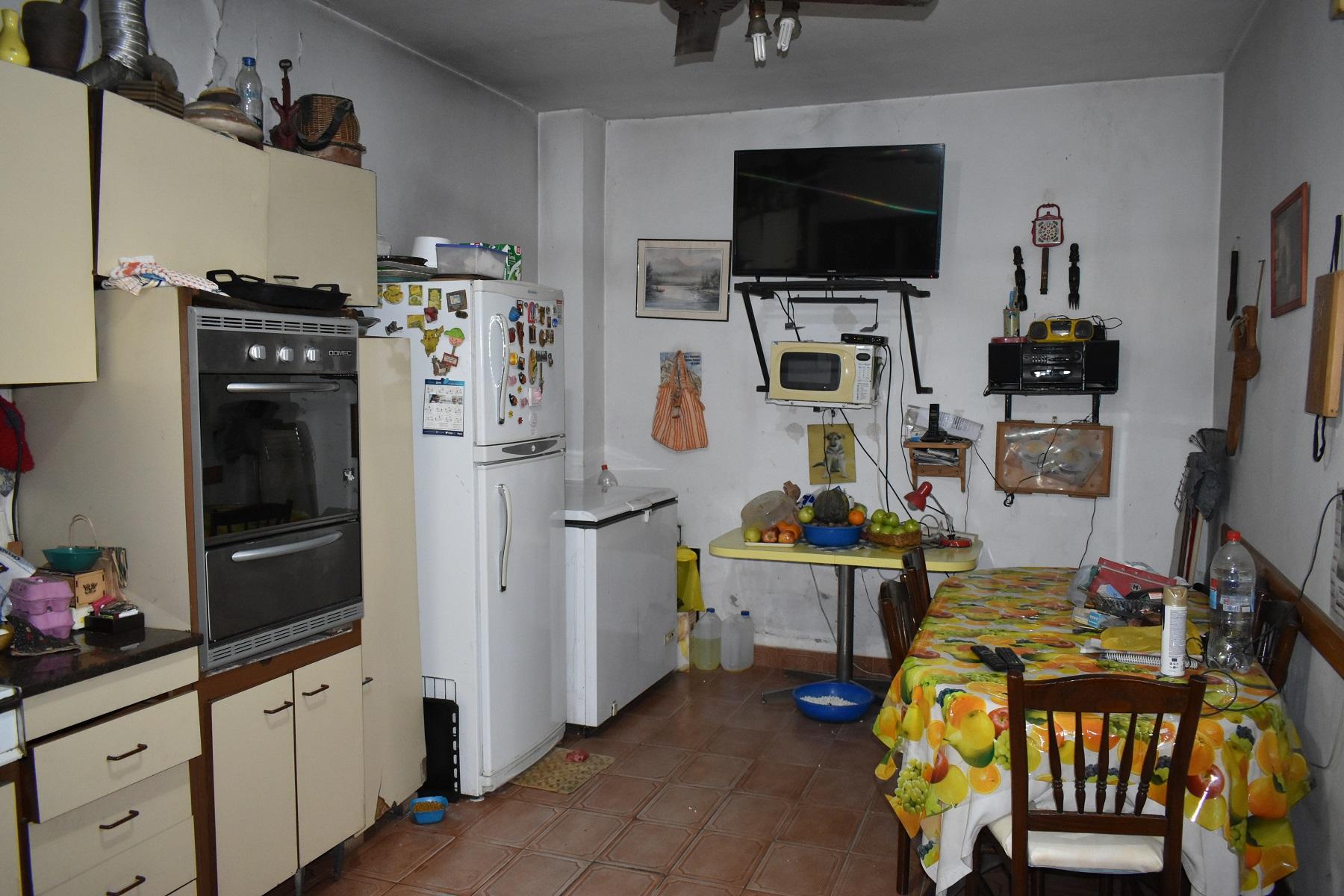 Excelente Chalet 5 amb - Lote 10x36 — foto 5